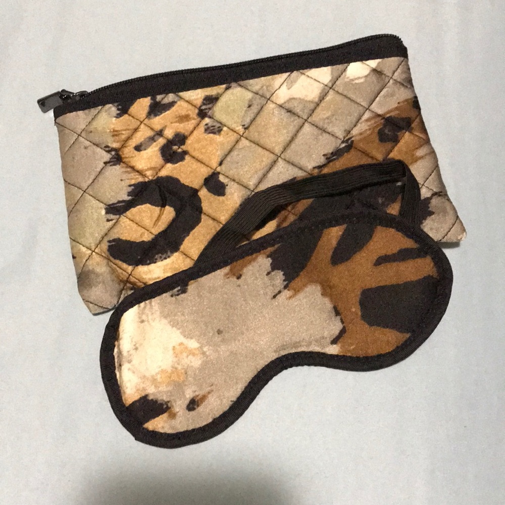 DVF Diane Von Furstenberg eyemask and pouch